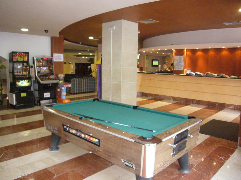 Hotel Rosamar Benidorm Bagian luar foto